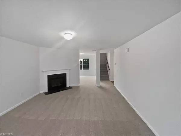 Rural Hall, NC 27045,6449 Bentbrush ST