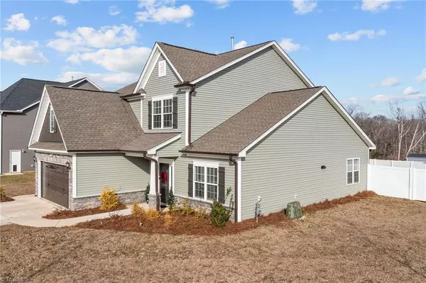 Graham, NC 27253,1976 Channel ST