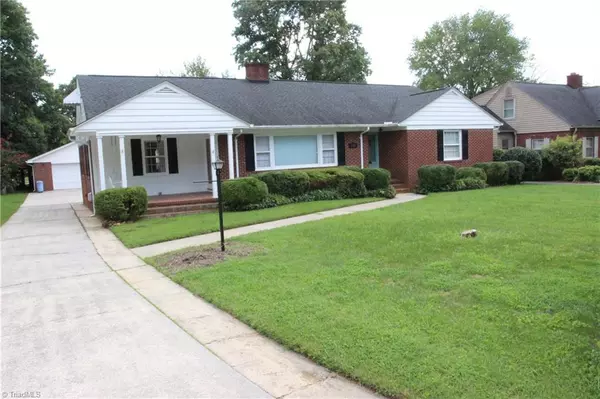 Burlington, NC 27215,514 Country Club DR