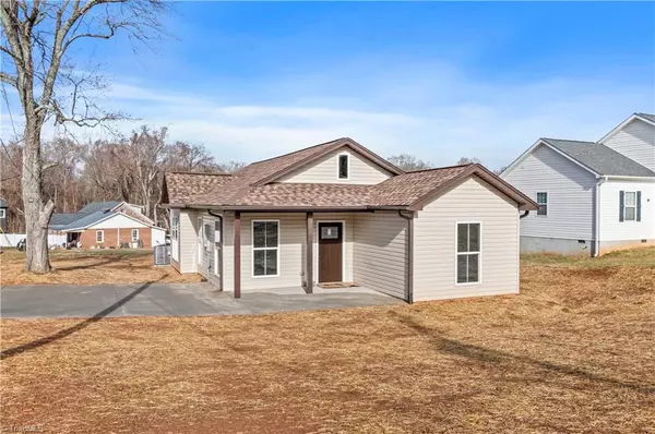 Winston-salem, NC 27101,2903 Old Greensboro RD