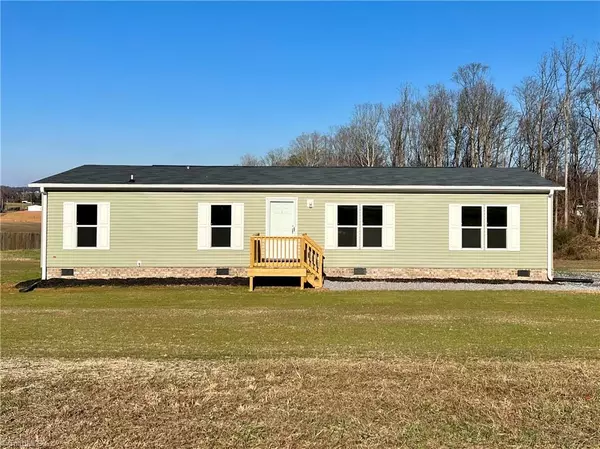 174 Trivette RD, Harmony, NC 28634