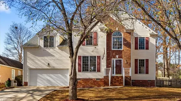 1516 Covered Wagon RD, Mcleansville, NC 27301