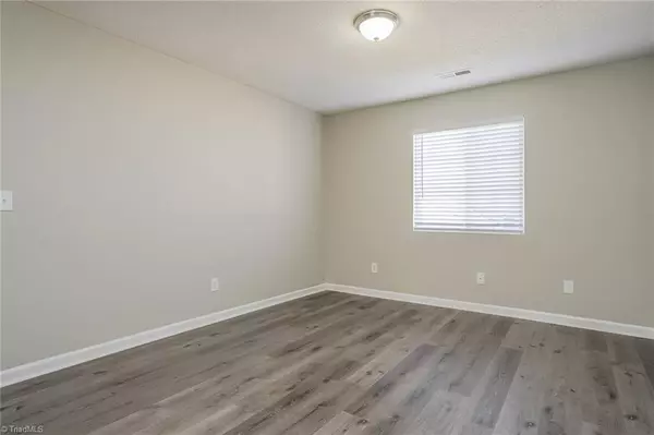 Browns Summit, NC 27214,5605 Hidden lake DR