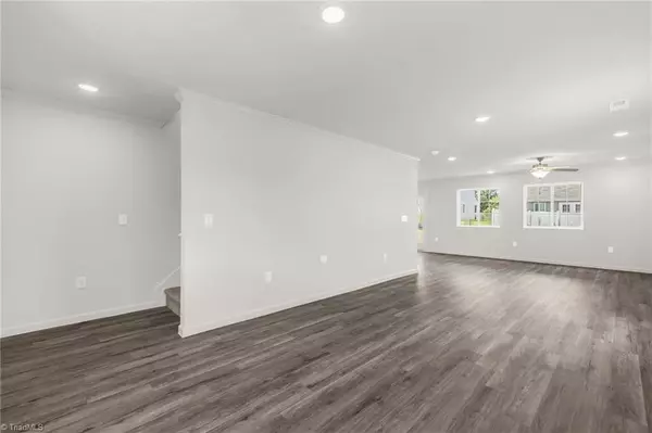 Winston-salem, NC 27105,4281 Willingham WAY