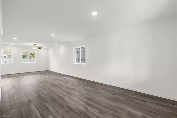 Winston-salem, NC 27105,4281 Willingham WAY