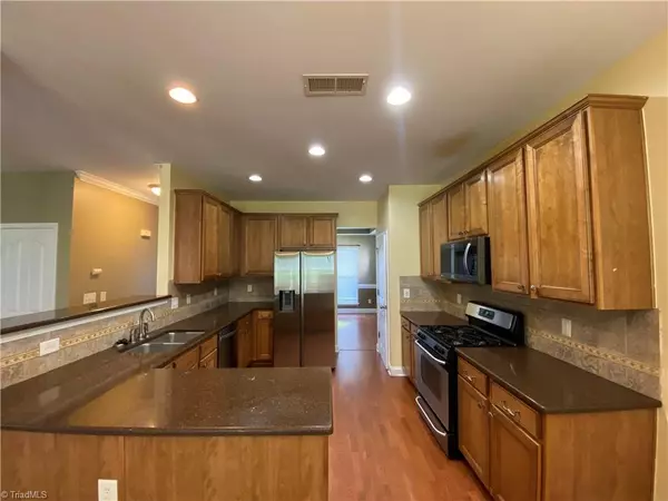 Advance, NC 27006,115 North Field DR