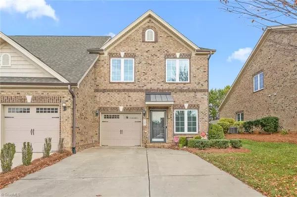 717 Piedmont Crossing DR, High Point, NC 27265