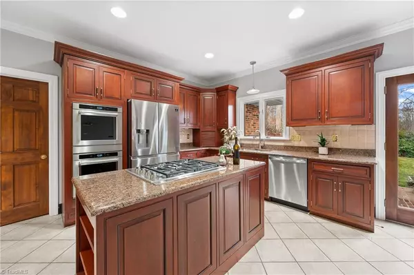 Greensboro, NC 27407,3559 Old Onslow RD