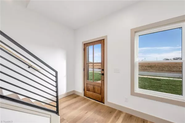 Hickory, NC 28602,2117 24Th Street LN SE