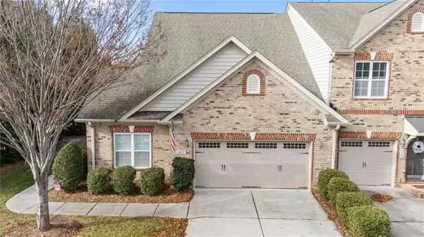 5277 Esher DR, Walkertown, NC 27051