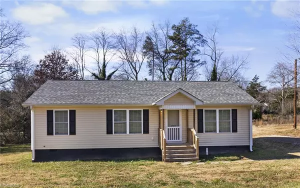 4760 Ader DR, Winston-salem, NC 27105