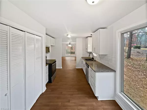 Kernersville, NC 27284,150 Roswell DR