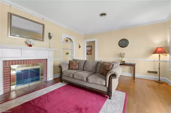 Thomasville, NC 27360,403 Spring ST