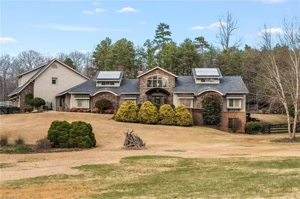 Clemmons, NC 27012,8905 Milestone PT