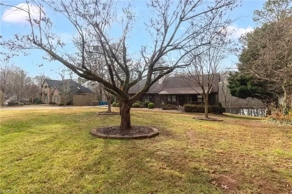 Advance, NC 27006,146 Brookdale DR