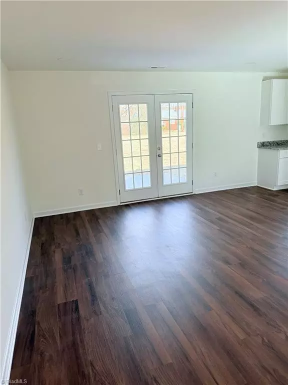 Lexington, NC 27292,154 Abbotts AVE