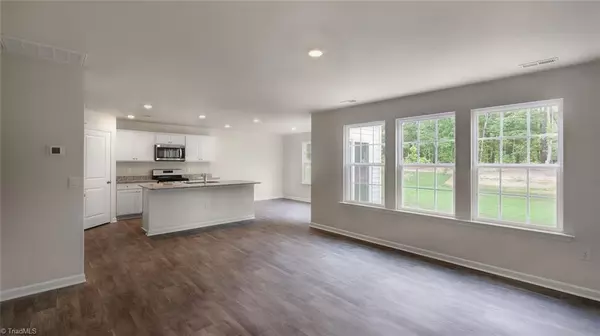 Rural Hall, NC 27045,6664 Capstone CT