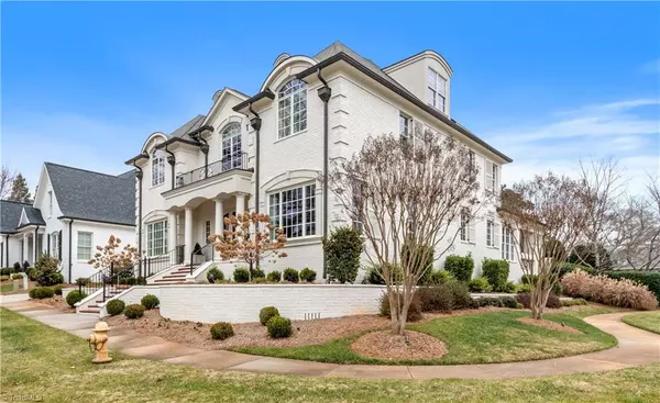 Winston-salem, NC 27106,2990 Reynolds SQ