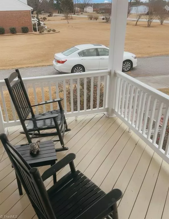 Creswell, NC 27928,815 Old Cherry RD