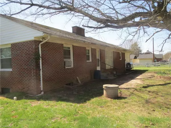 Hamptonville, NC 27020,4134 Old US Highway 421