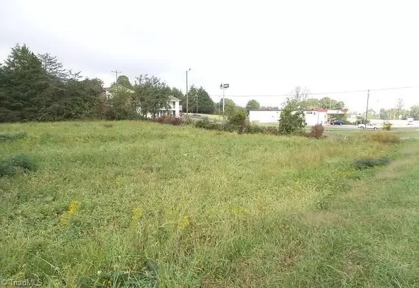 5517 US Highway 21, Hamptonville, NC 27020