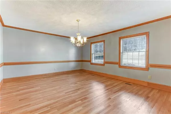 Summerfield, NC 27358,761 Hudson RD