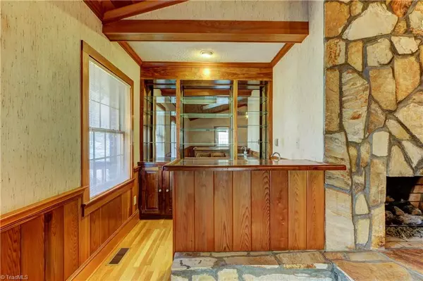 Summerfield, NC 27358,761 Hudson RD