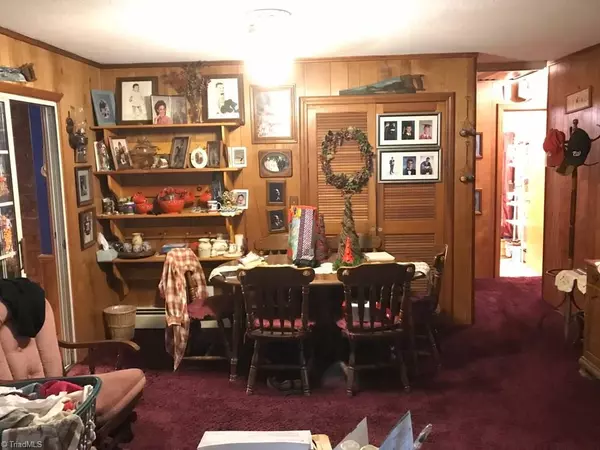 Mount Airy, NC 27030,1533 W Wensley DR