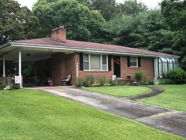 Mount Airy, NC 27030,1533 W Wensley DR