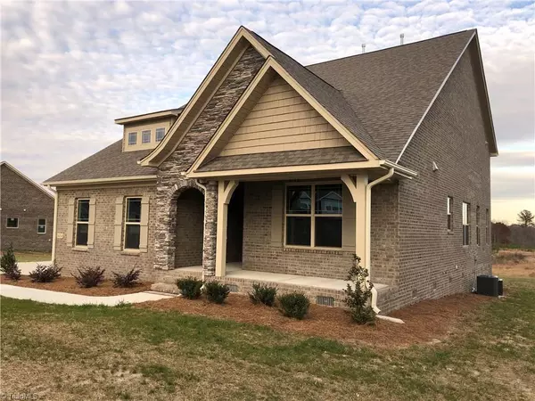 2624 Lunsford RD #29 HFW, Summerfield, NC 27358