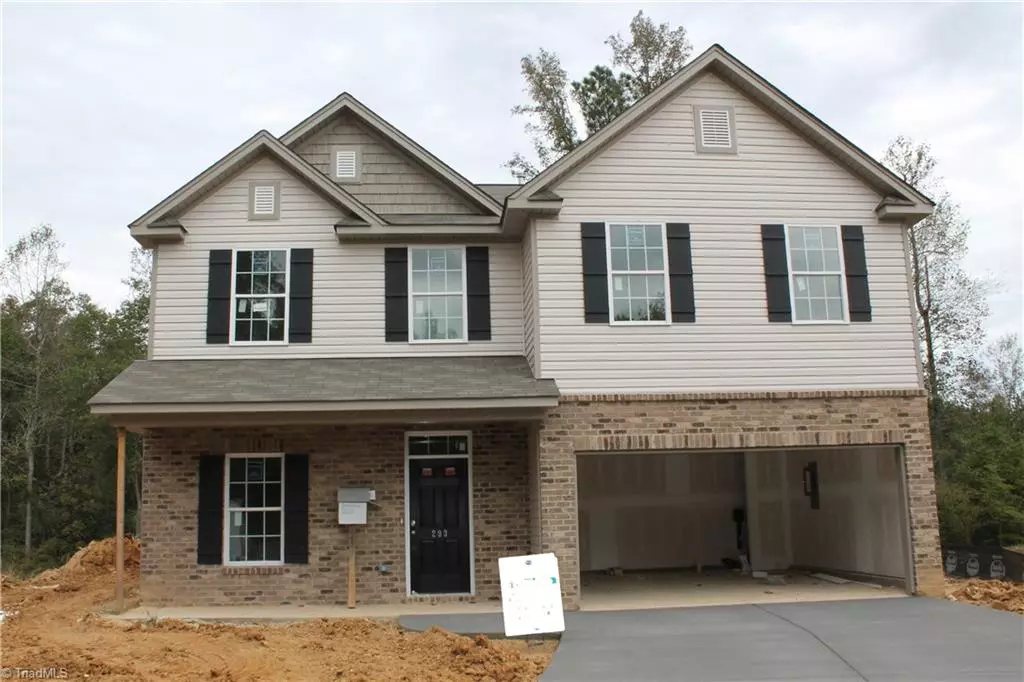 Gibsonville, NC 27249,293 Moonstone CT