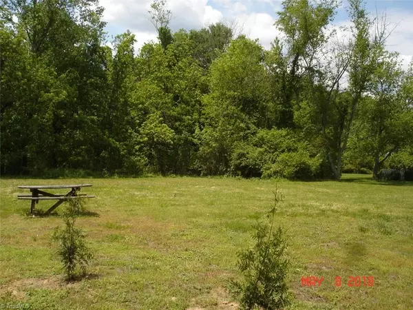 7607 Brisbane DR, Summerfield, NC 27358