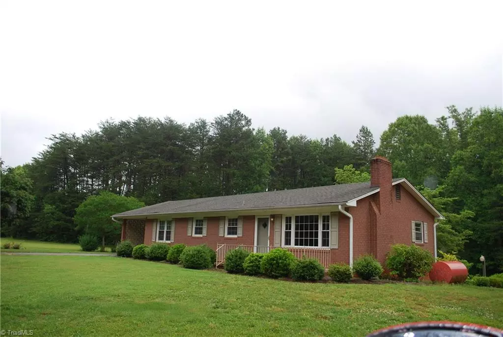 Mocksville, NC 27028,474 Turkey Foot RD