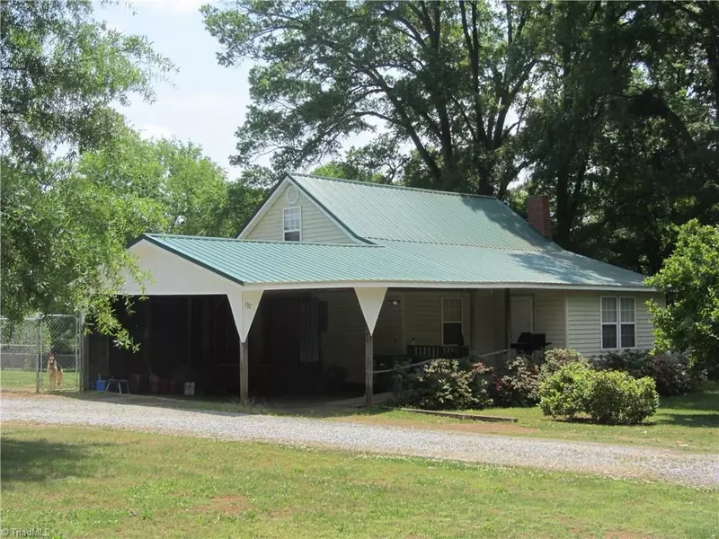 137 Poole RD, Mayodan, NC 27027