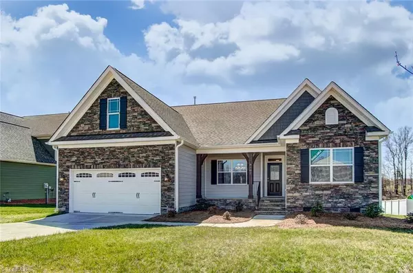 8101 Manakel DR, Stokesdale, NC 27357