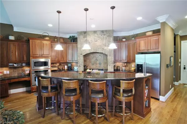 Summerfield, NC 27358,7650 Henson Forest DR