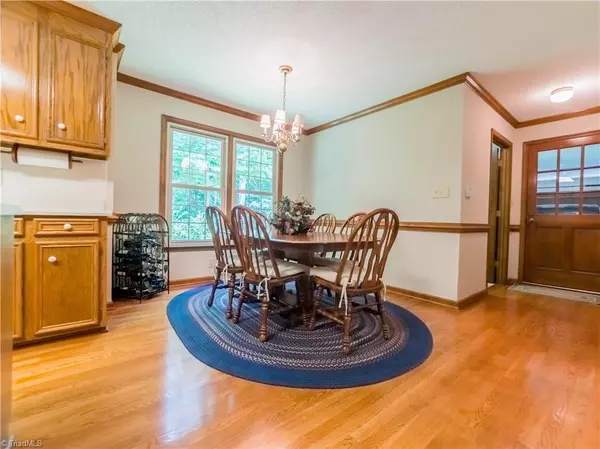 Oak Ridge, NC 27310,8500 Hollow River CT