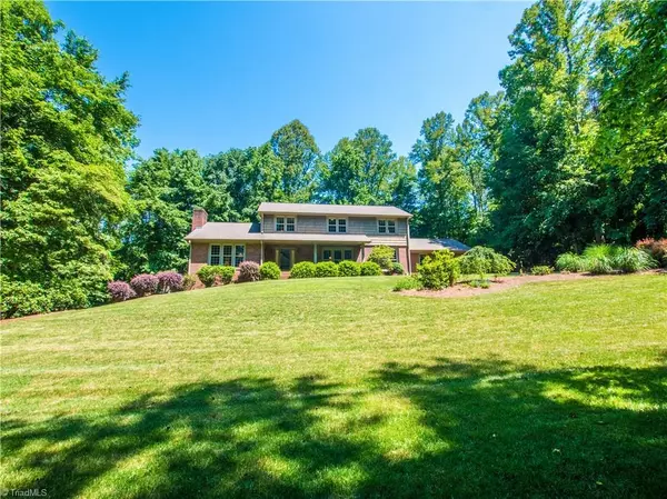 Oak Ridge, NC 27310,8500 Hollow River CT