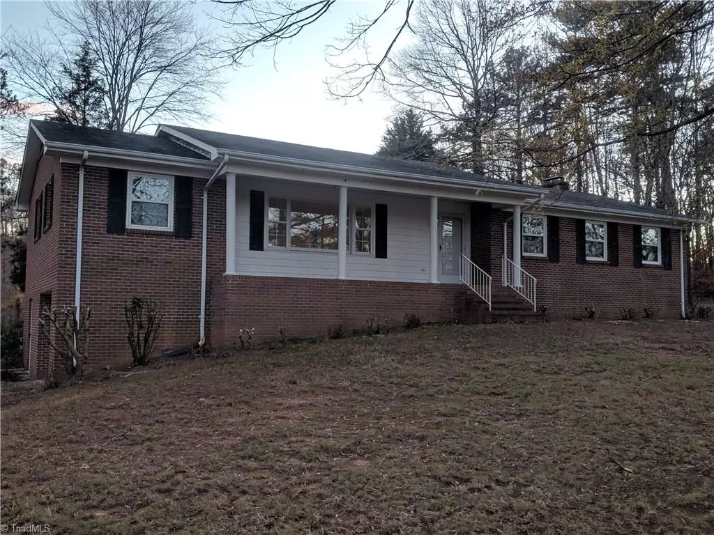 Mocksville, NC 27028,721 Richie RD