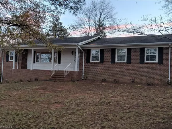 Mocksville, NC 27028,721 Richie RD