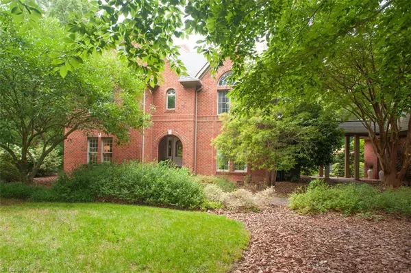 4312 Gelding CT, High Point, NC 27265