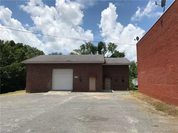 Ramseur, NC 27316,1528 Main ST