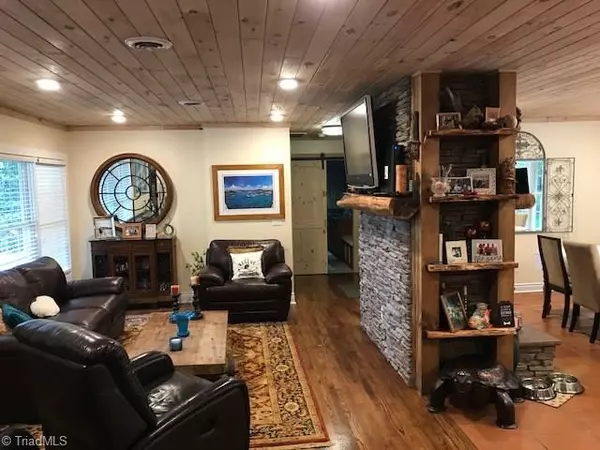 Mount Airy, NC 27030,208 Forest Hill RD