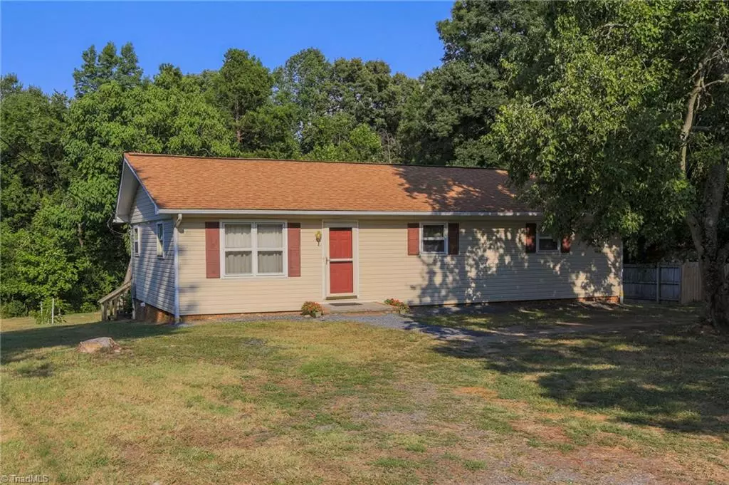 Sophia, NC 27350,4252 Quail Meadow DR