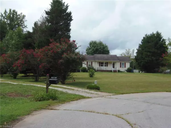 Mcleansville, NC 27301,5609 Forest Pine DR