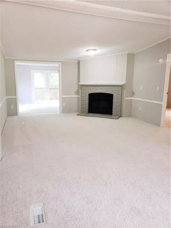 Stoneville, NC 27048,140 Charissa DR