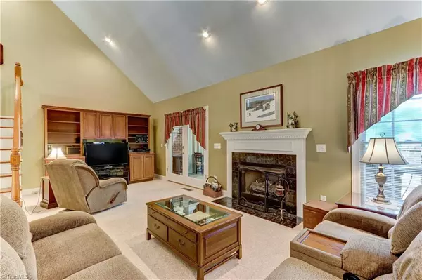 Pleasant Garden, NC 27313,513 Hunt Forest CT