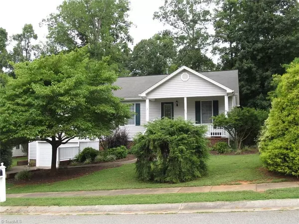 217 Paddle LN, Mebane, NC 27302