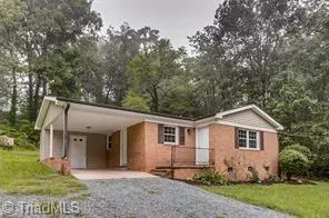 330 Falcon Hills DR, Asheboro, NC 27205