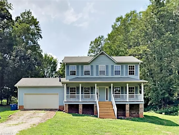 8109 Kelly Oak DR, Browns Summit, NC 27214